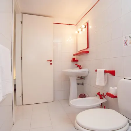 Casa Claudine By Homes4holidays Apartman